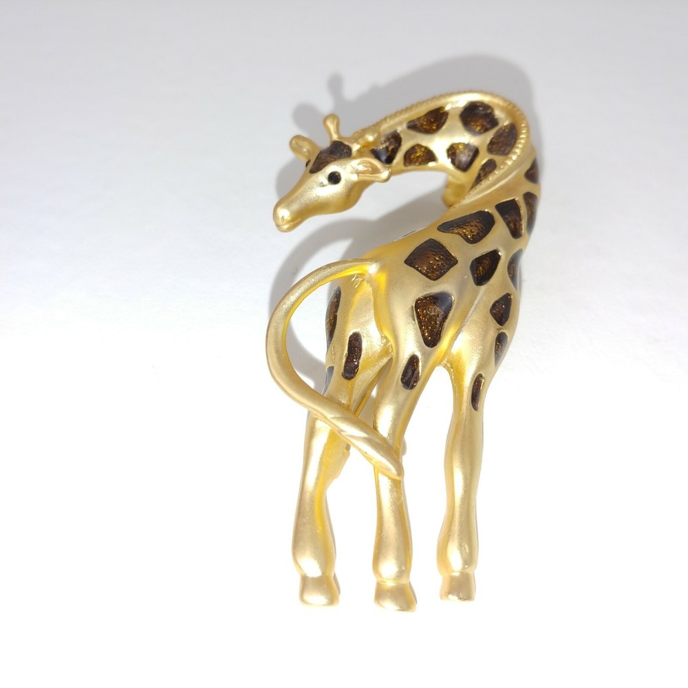 Gold Tone and Enamel Giraffe Safari Brooch Pin Nice